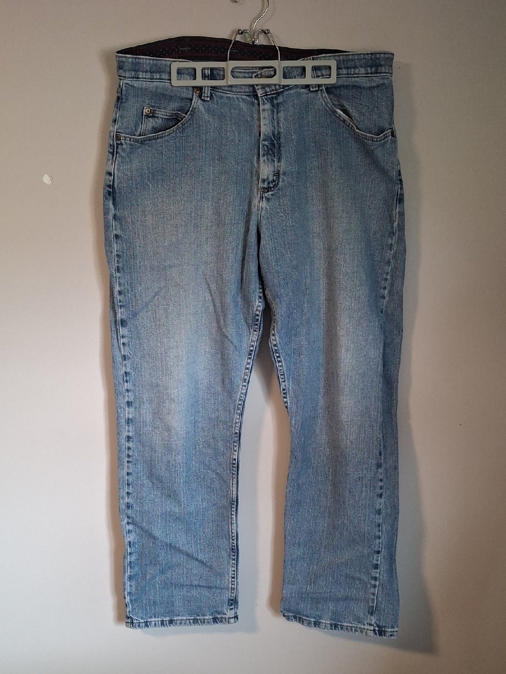 Wrangler Men's Five Star Relaxed Fit Blue Jeans 36x30